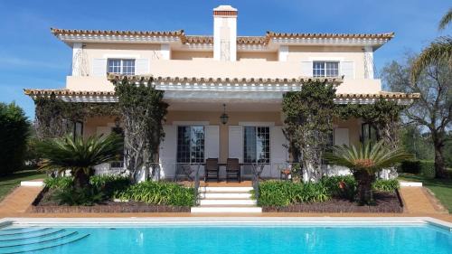 Villa Crisaflor in Moncarapacho