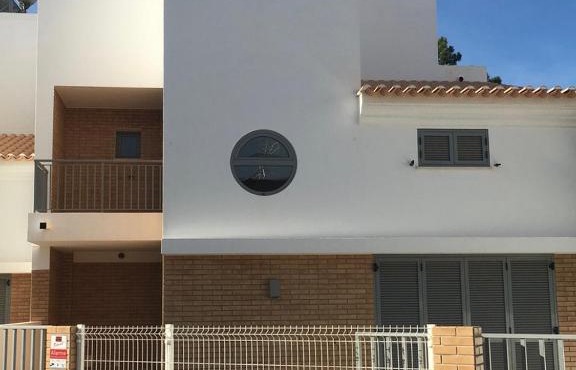 Villa de vacances 3 chambres et 6 couchages max. à proximité de mer à Praia Verde Algarve in Monte Gordo