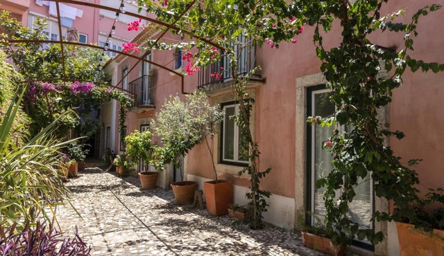 Villa Domingues in Lisbon