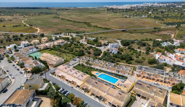 Villa in Barrocal by Interhome in Pêra
