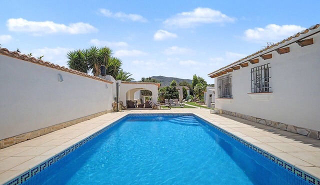Villa 'Jazmines' with Sea View, Wi-Fi and Air Conditioning in Monte Pego