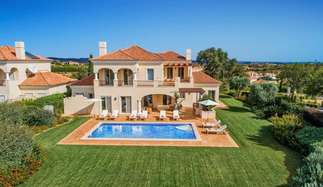 Villa Monte Rei 29 by Villa Plus in Vila Nova de Cacela