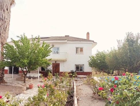 Villa Nathaly in Letur