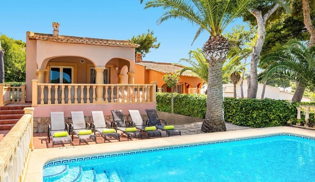 Villa Nectar Blanco by Villa Plus in El Tosalet