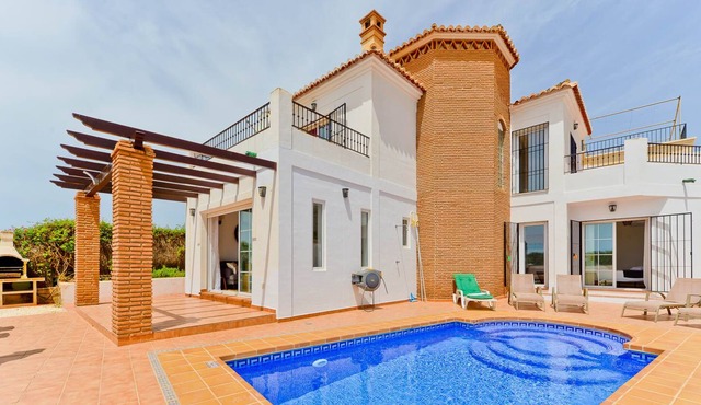 Villa Oasis Summary: in Nerja