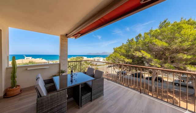 Villa 'Sa Nineta' with Beautiful Sea Views, Private Pool, Terrace, Garden, Wi-Fi & A/C in Son Serra de Marina