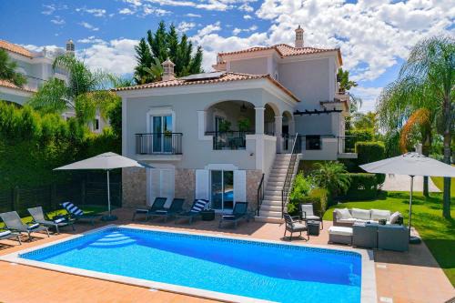 Villa Simone in Almancil