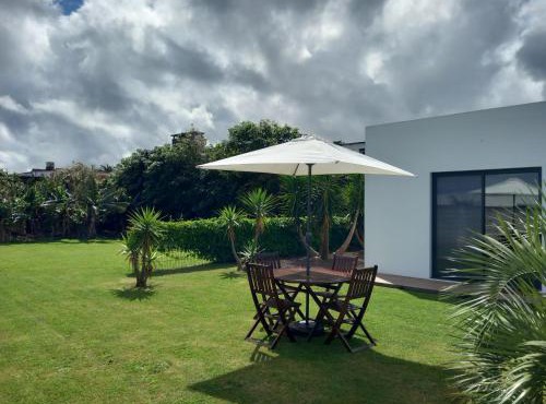Villa - Sleeps 4 & Free Parking in Ribeira Grande
