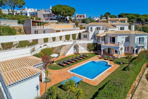 Villa Tess by Villa Plus in Carvoeiro