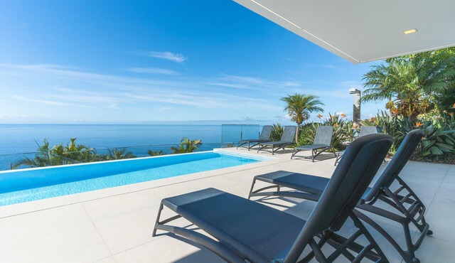 Villa Zenha by Atlantic Holiday in Ribeira Brava