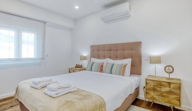 Vita Portucale | Almada Chic Design 3BR in Almada