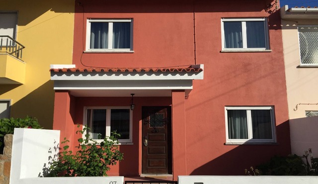 We welcome you to our home and hope you enjoy our Hospitality . in Cascais