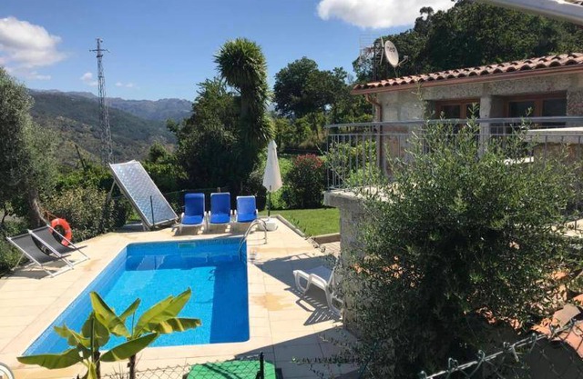 HolidayHouse - Geres - Peneda Geres, Braga, Portugal - lake and mountain views in Cova