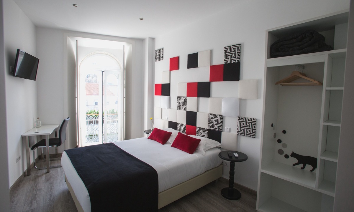 Santa Maria dos Olivais House | Thomar Story