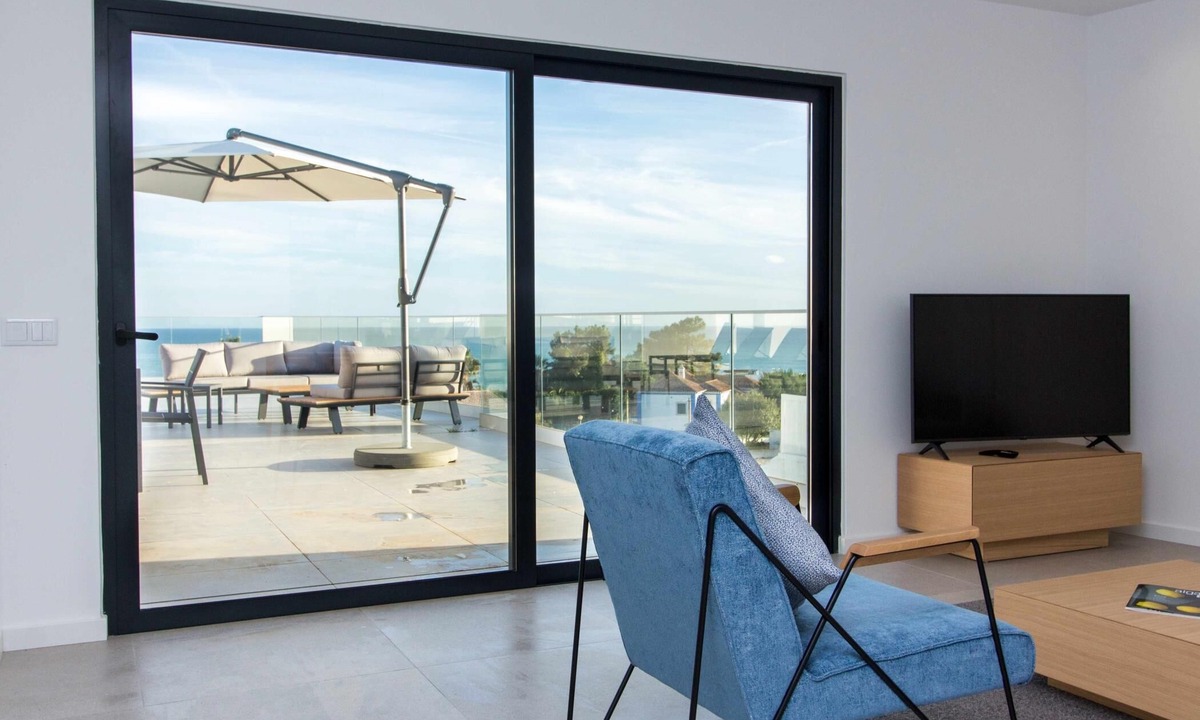 Olhos D'Agua Apartment | Panoramic N Apartment | Rooftop Pool & Sea View & BBQ