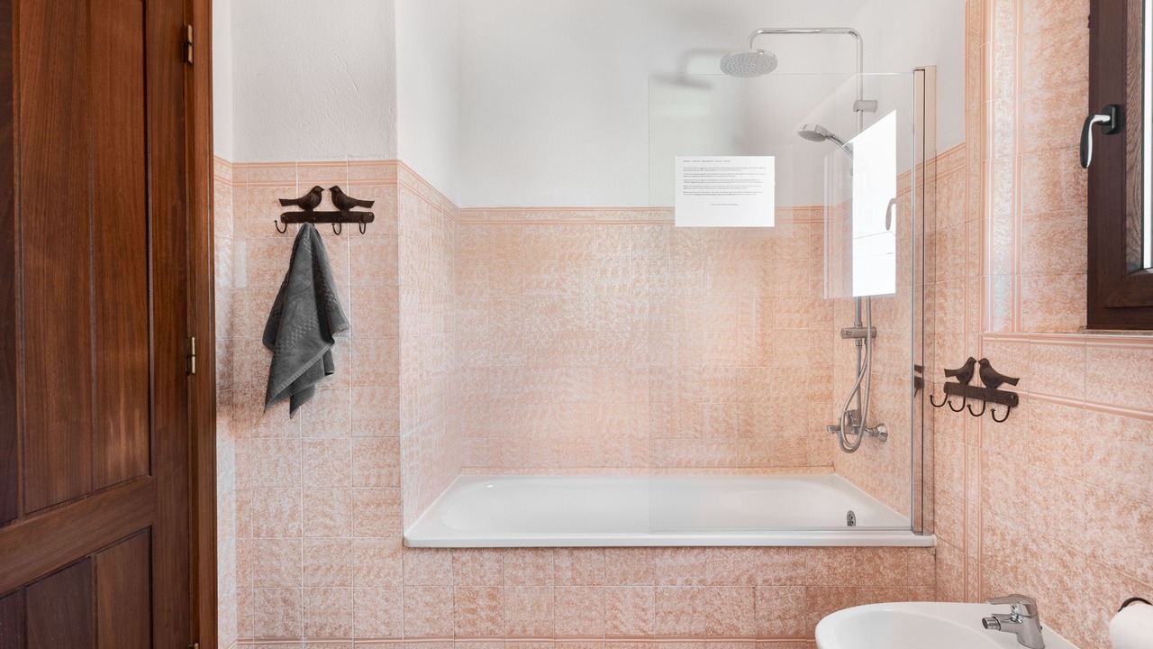 Photo of Bathroom in Praia das Macas