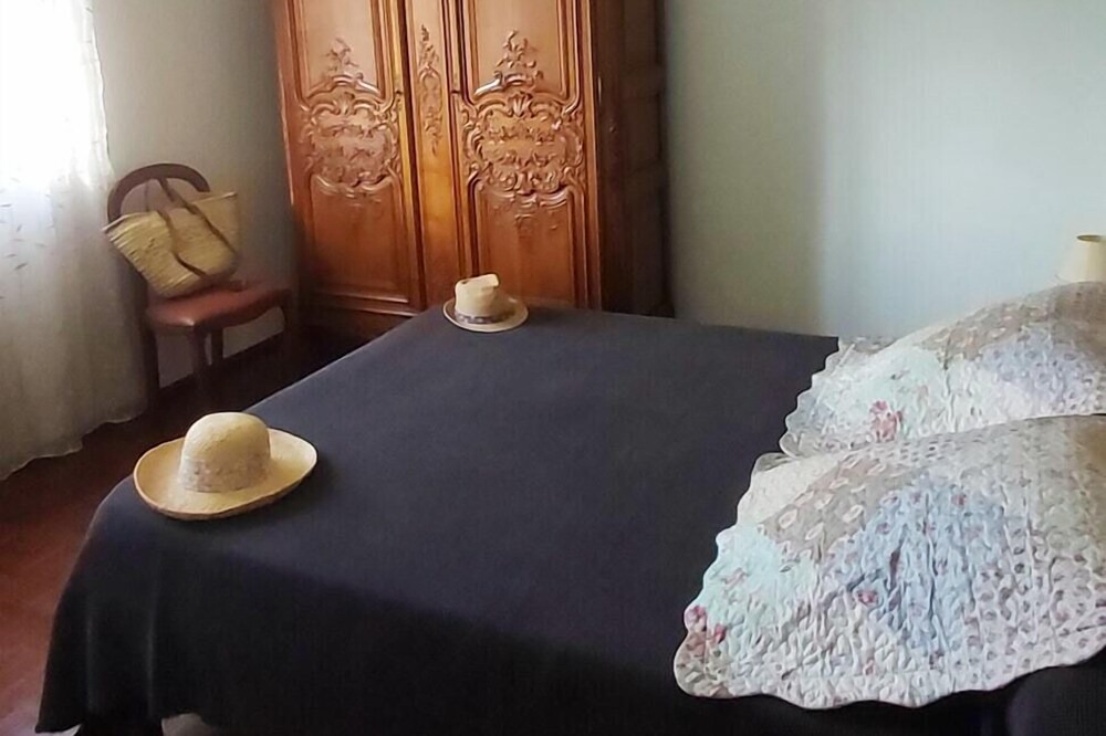 Photo of Bedroom in Tomar