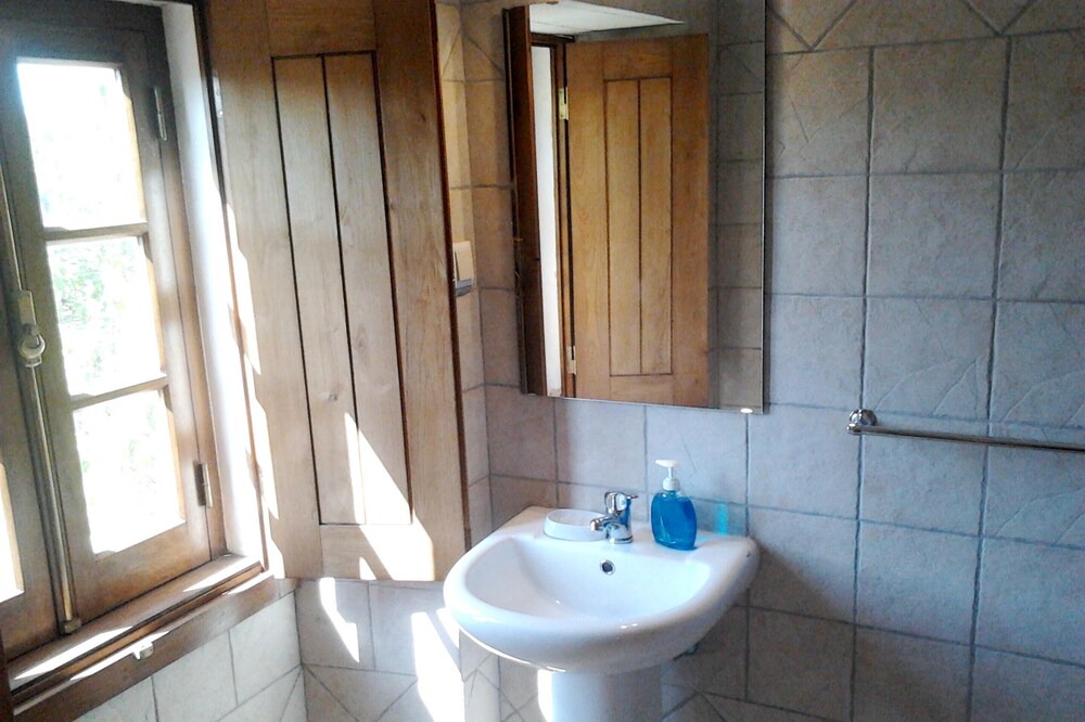 Photo of Bathroom in Coz