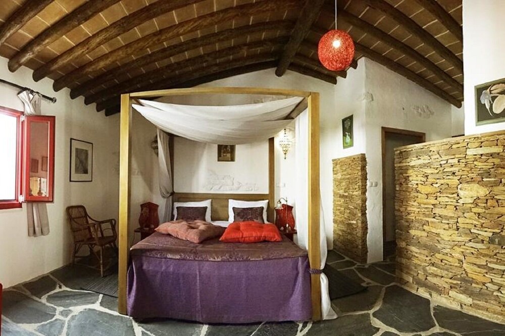 Photo of Bedroom in Borba