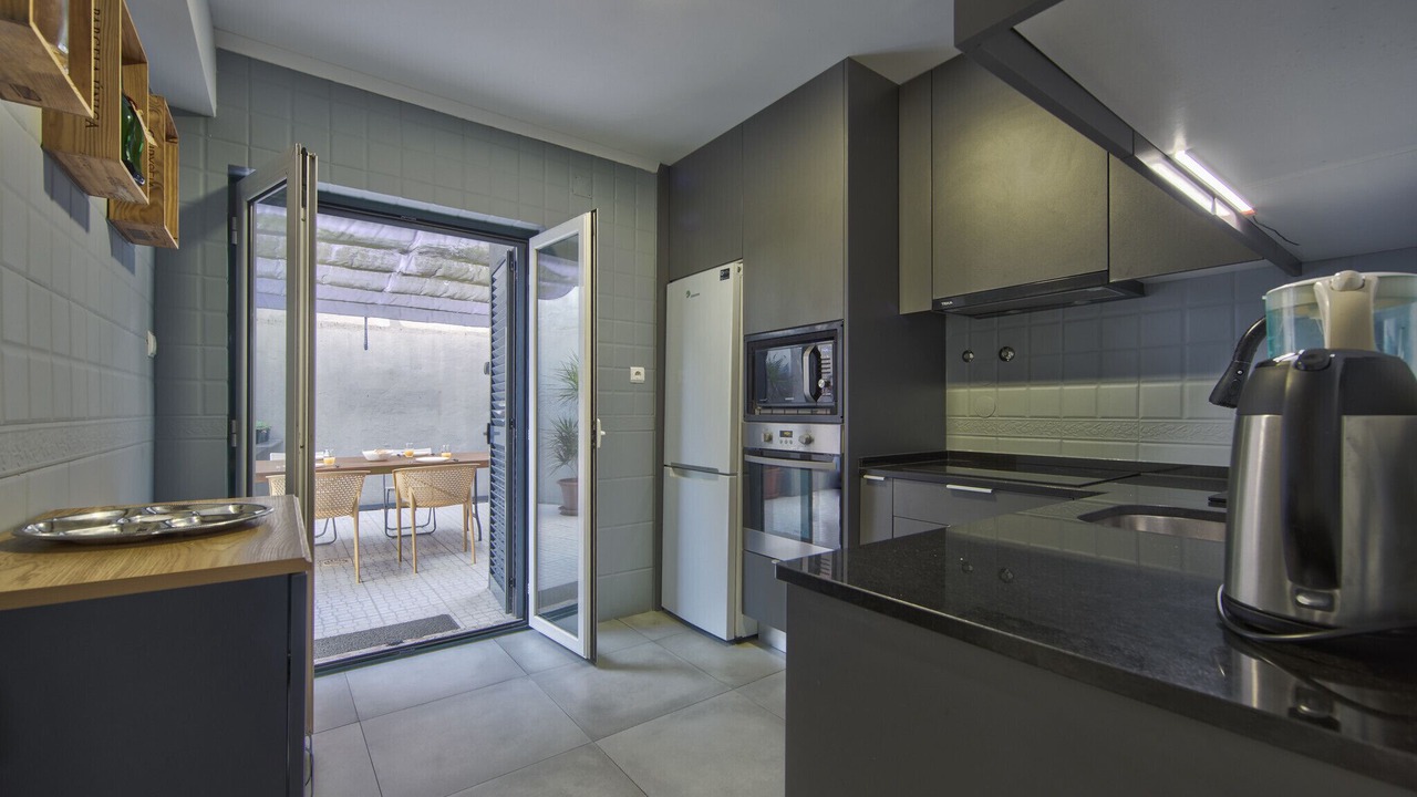 Photo of Kitchen in Linda-a-Velha