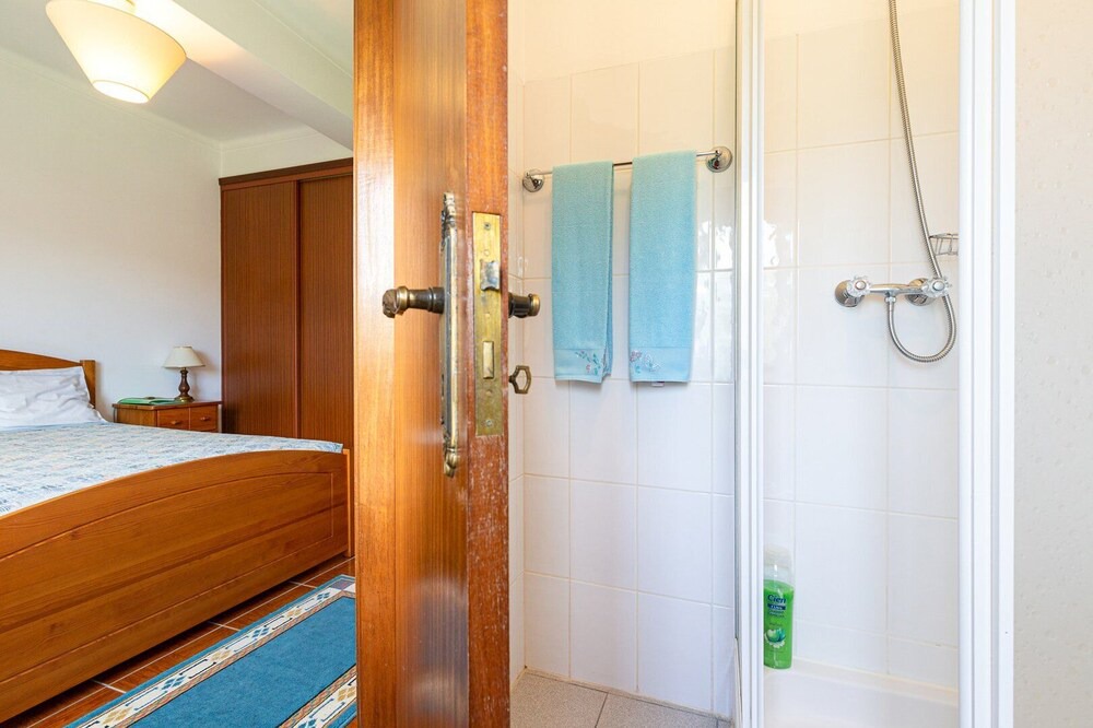 Photo of Bathroom in Penacova