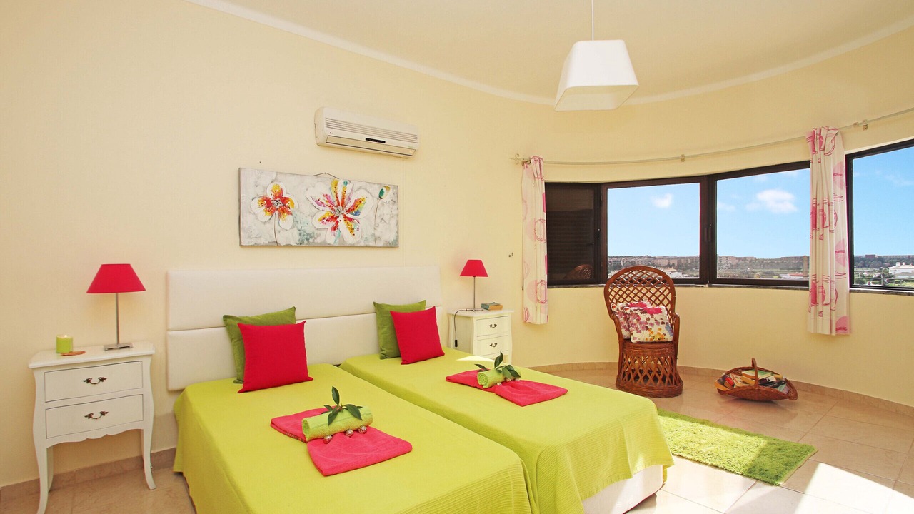 Photo of Bedroom in Vale de Parra