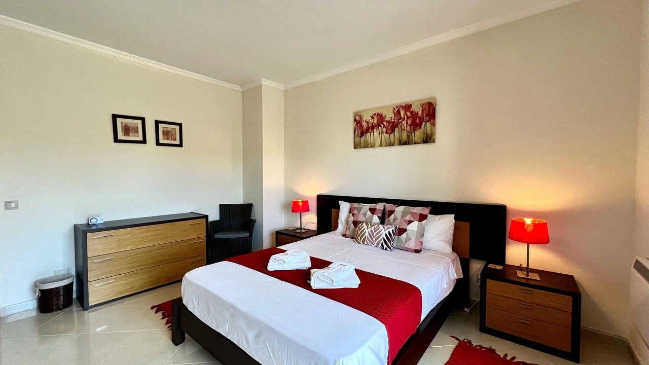 Photo of Bedroom in Pera