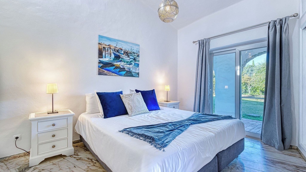 Photo of Bedroom in Mato Serrao