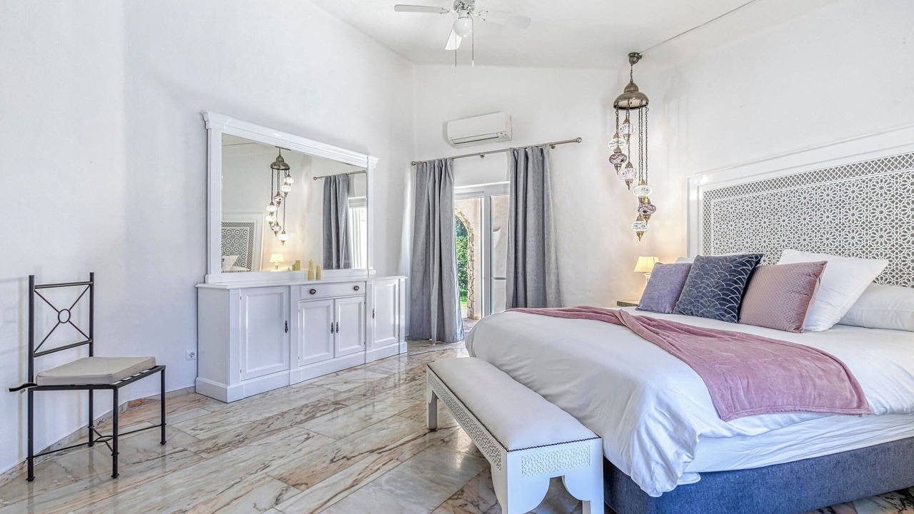 Photo of Bedroom in Mato Serrao