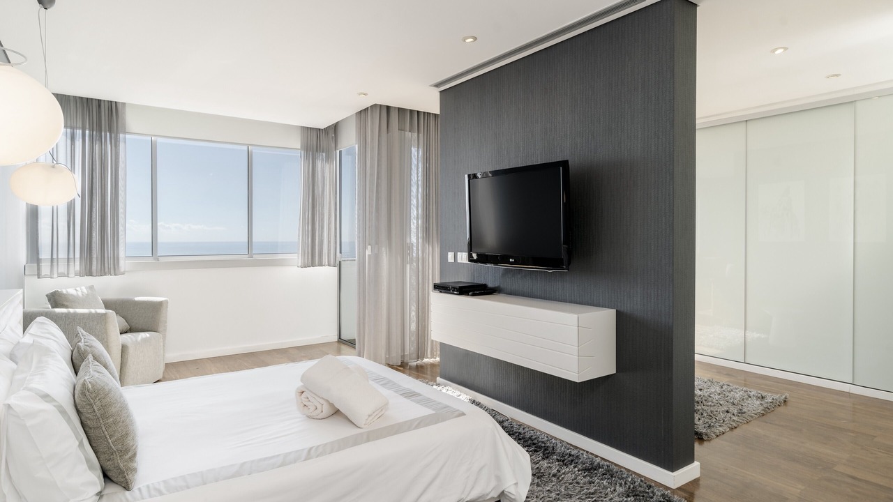 Photo of Bedroom in Garajau
