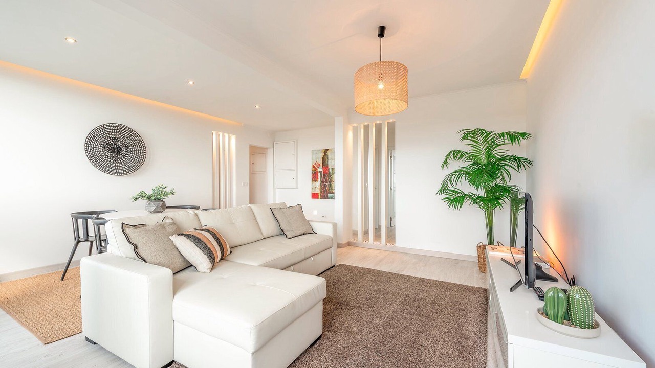 Photo of Livingroom in Linda-a-Velha