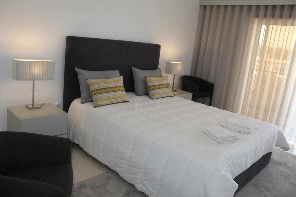 Photo of Bedroom in Alporchinhos