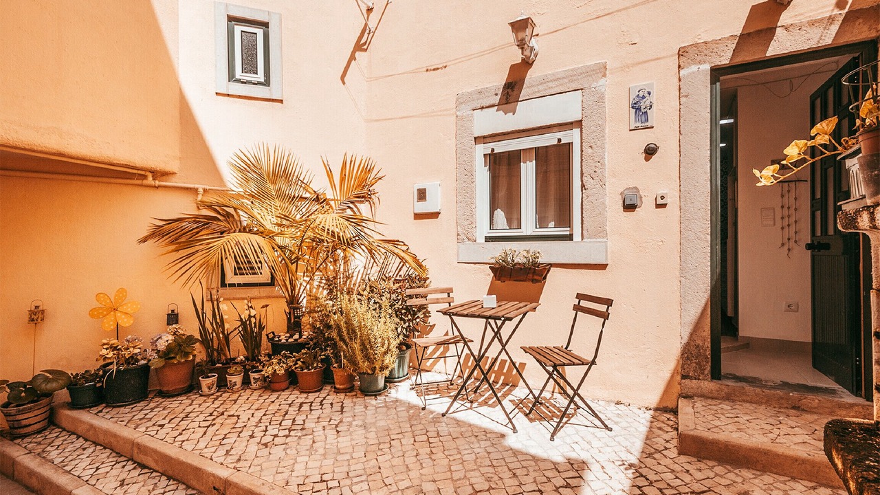Photo of Patio Balcony in Linda-a-Velha
