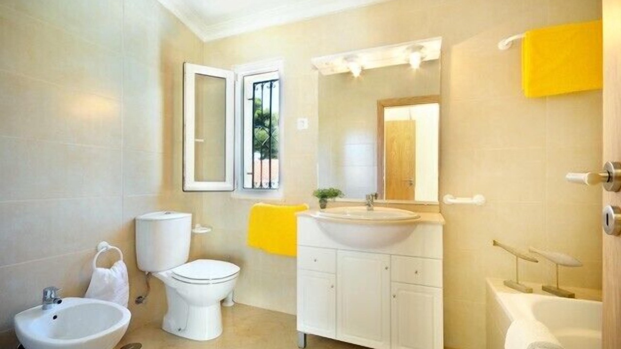Photo of Bathroom in Areias de Sao Joao