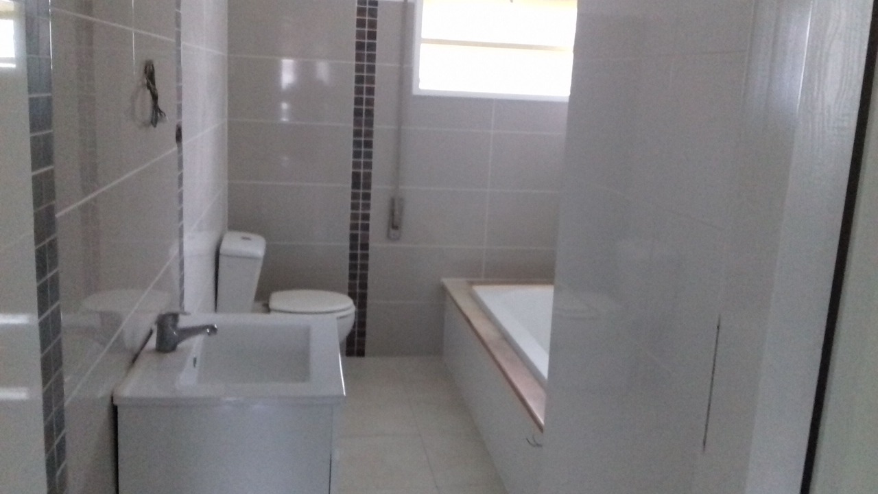 Photo of Bathroom in Ponte de Vagos