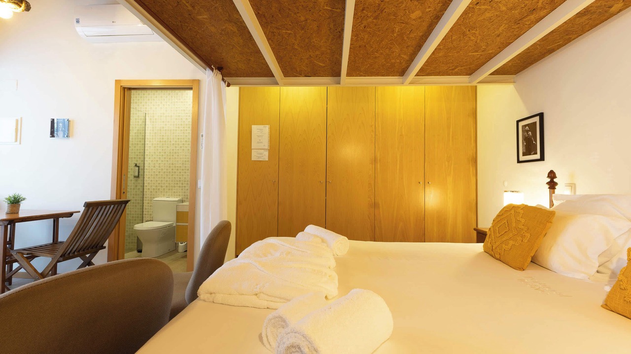 Photo of Bedroom in Lanhelas