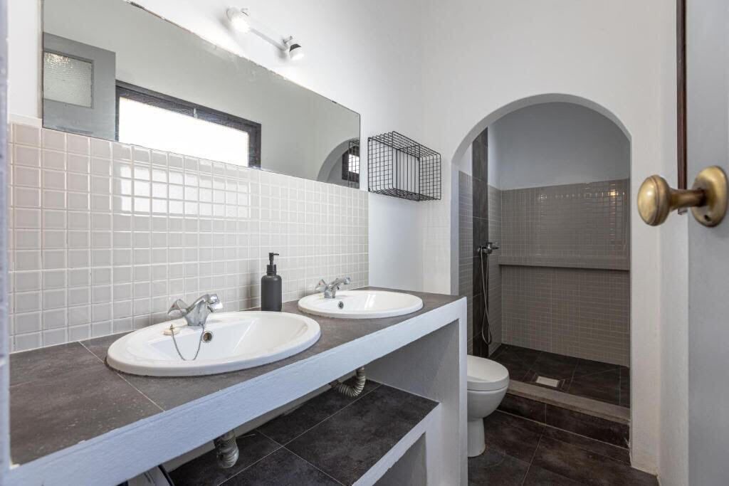 Photo of Bathroom in Aveiro