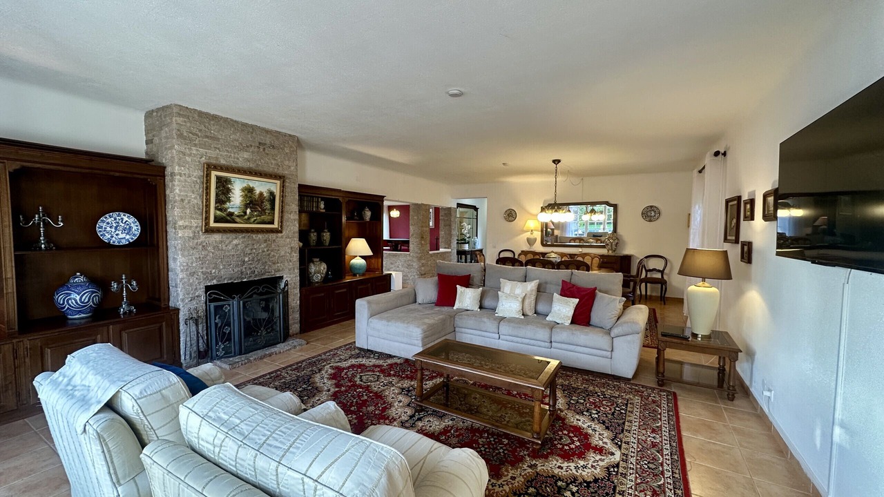 Photo of Livingroom in Monte Raposo