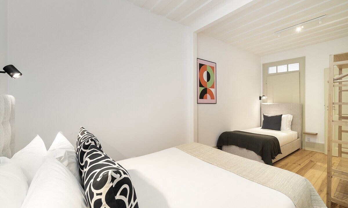 Photo of Bedroom in Baixa