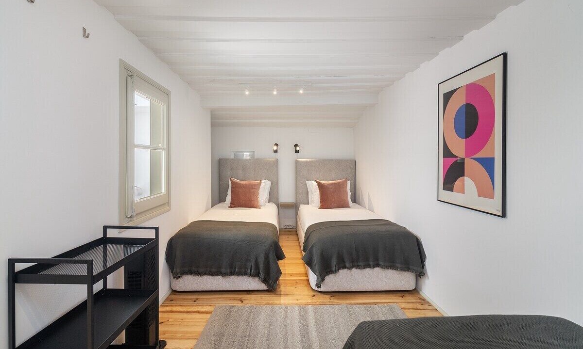 Photo of Bedroom in Baixa