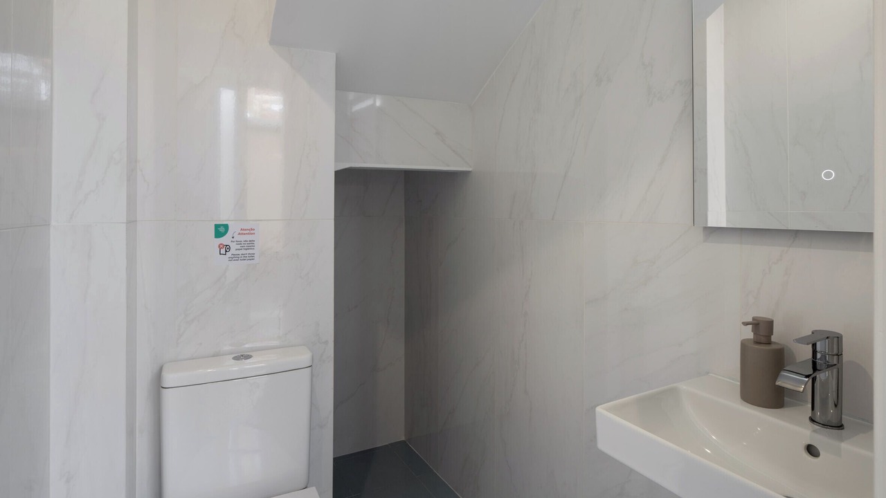 Photo of Bathroom in Canhas