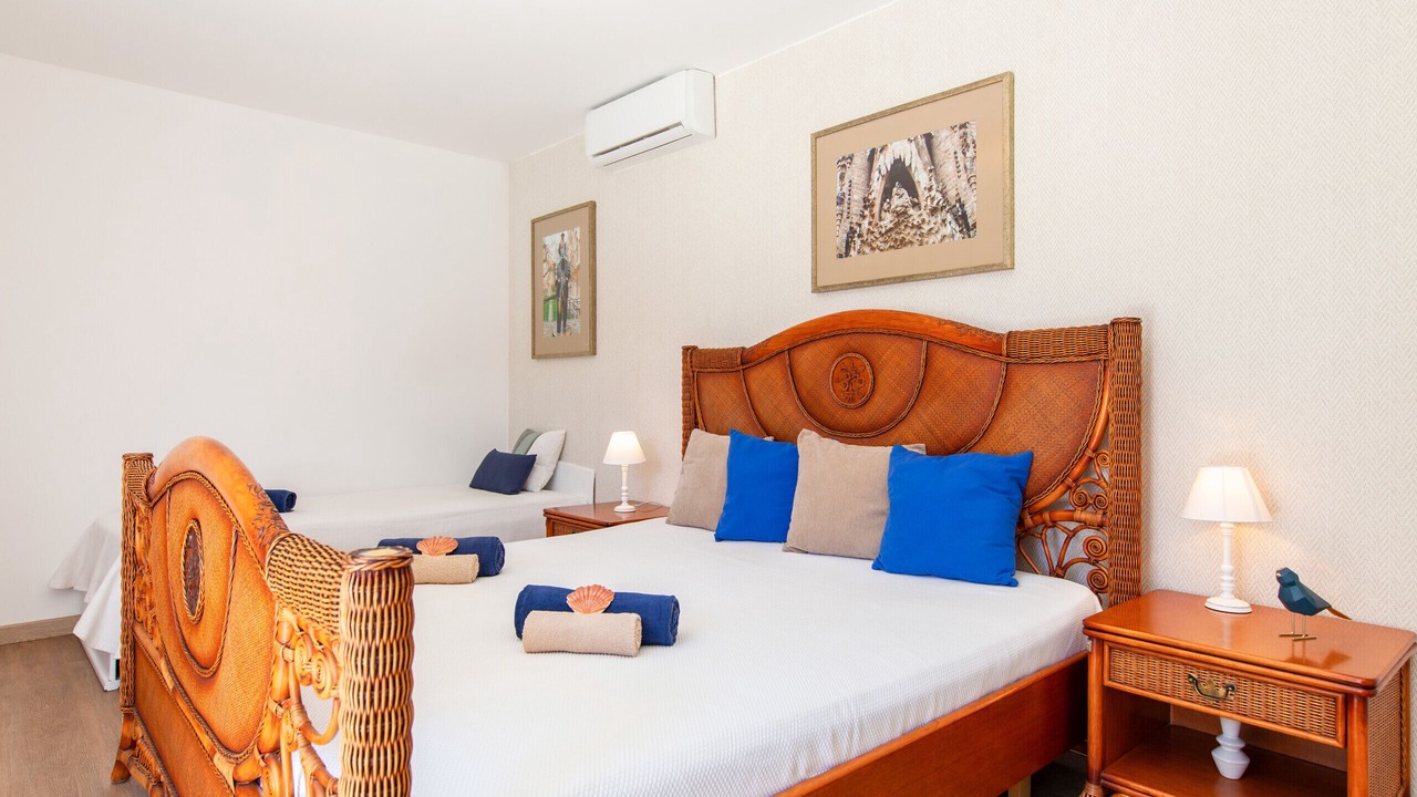 Photo of Bedroom in Monte Raposo