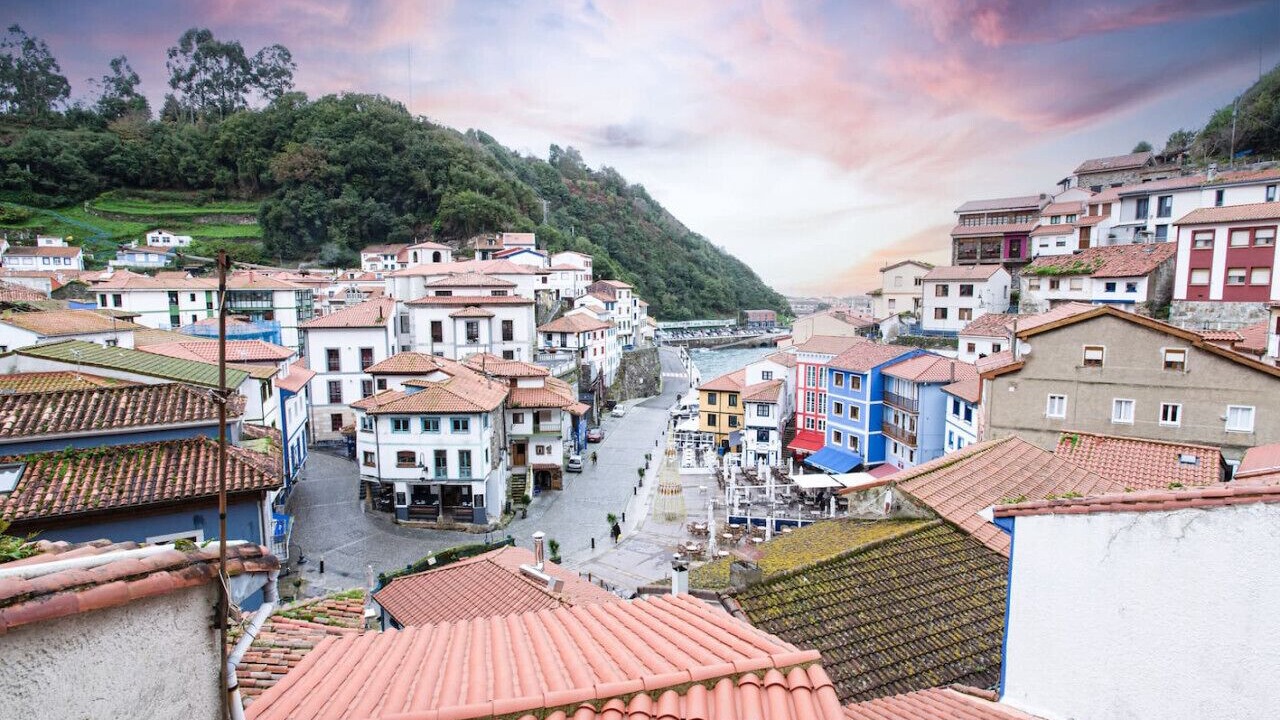 Photo of Others in Cudillero