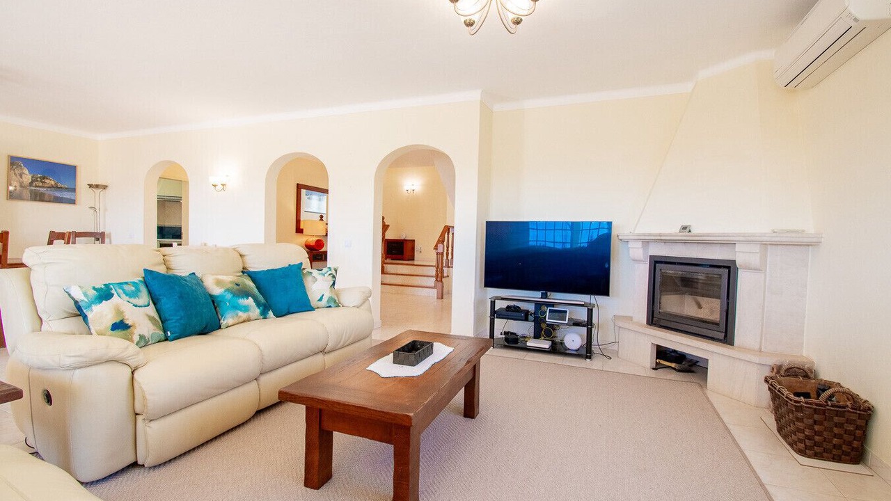 Photo of Livingroom in Mato Serrao