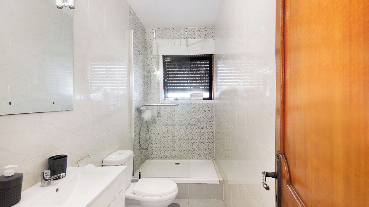 Photo of Bathroom in Rates