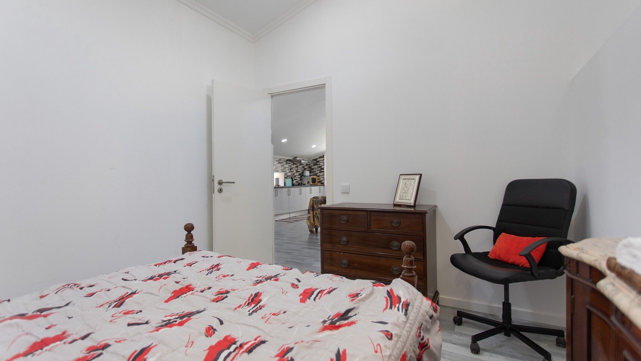 Photo of Bedroom in Alenquer