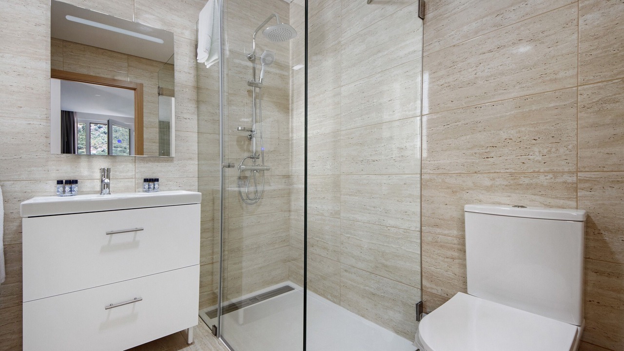 Photo of Bathroom in Armamar