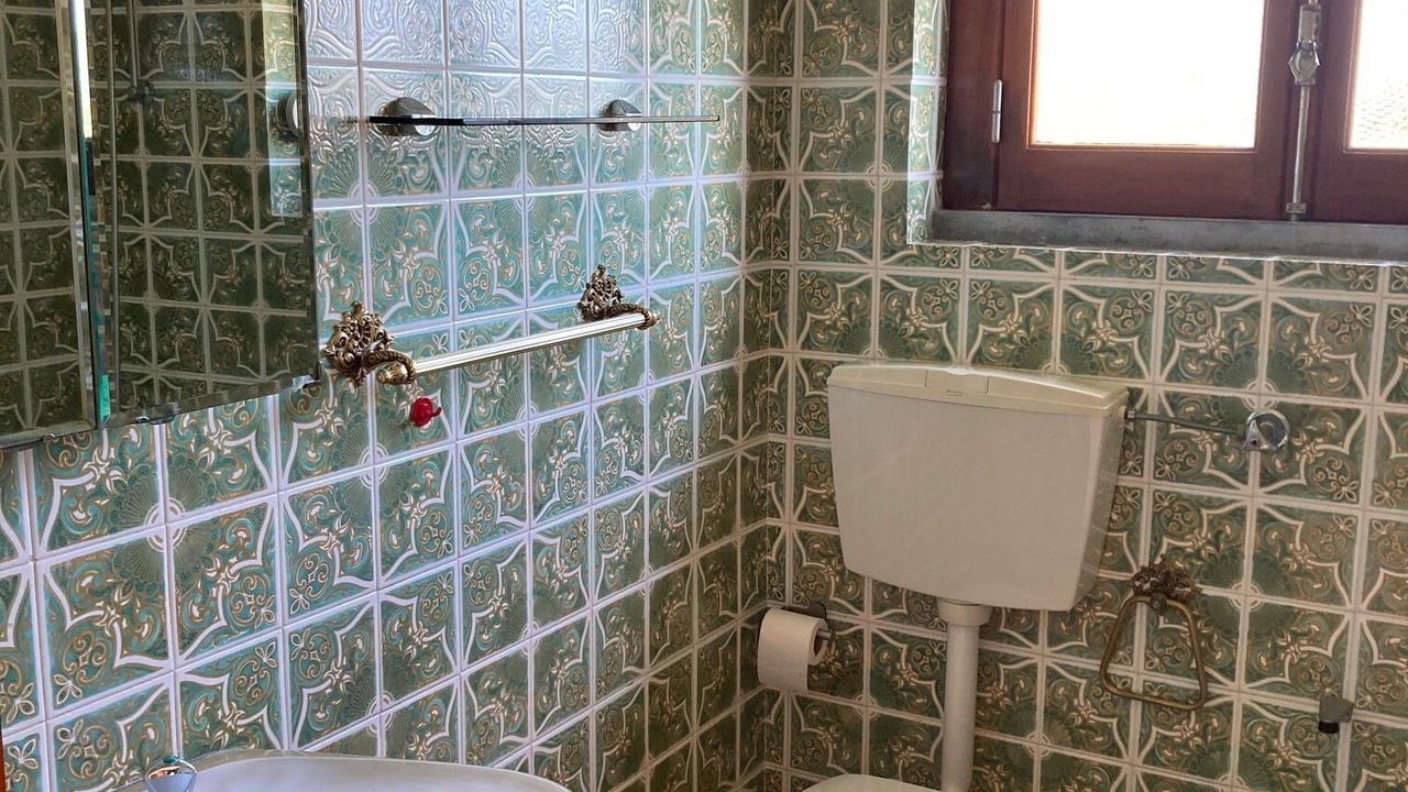 Photo of Bathroom in Praia das Macas