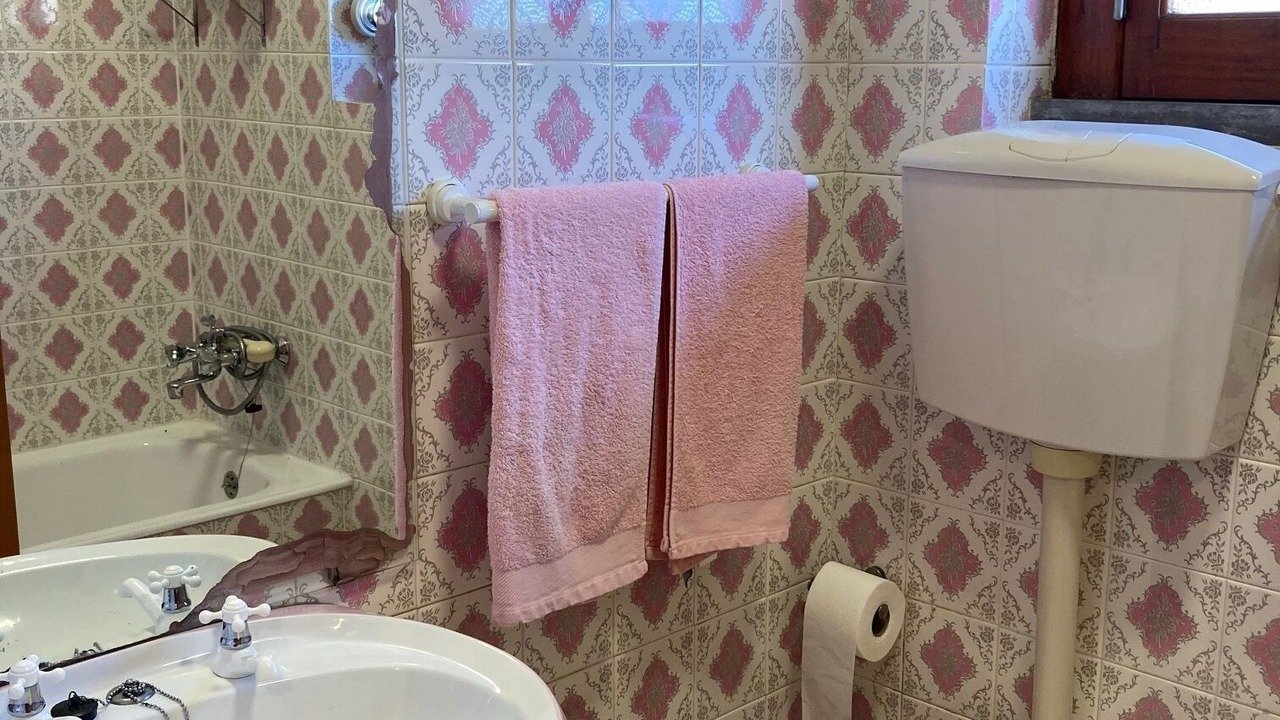 Photo of Bathroom in Praia das Macas