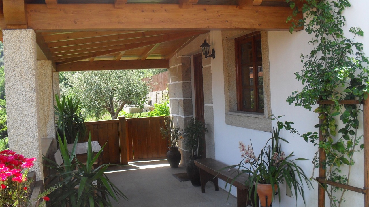 Photo of Patio Balcony in Gondufe